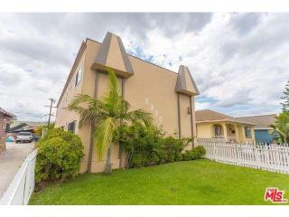 6330 Estrella, Los Angeles CA  90044-6257 exterior