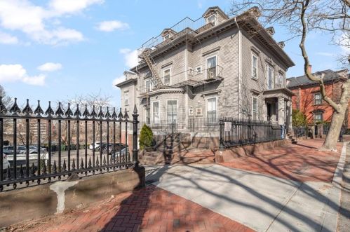 34 Benefit St, Providence RI  02903-2730 exterior