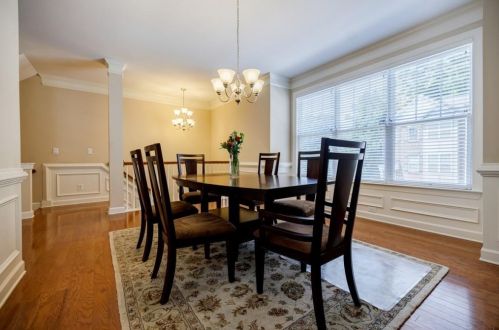 2067 Cobblestone Cir, Atlanta GA 30319-4911 exterior