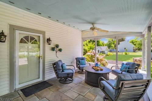 234 Old York Rd, Bridgewater NJ 08807-2686 exterior