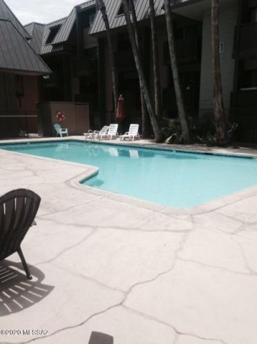 951 Euclid Ave, Tucson AZ  85719-4804 exterior