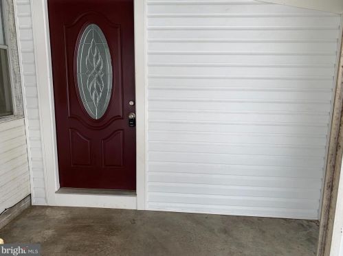 512 Meade Ave, Hanover PA 17331-3623 exterior