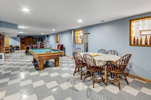 1704 Nordica Ave, Chicago IL 60707-4320 exterior