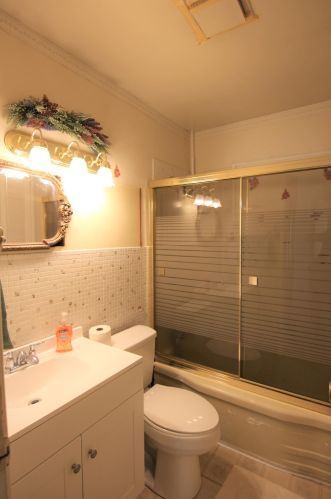 1456 Greenwich Rd, Meskegon MI 49441-3761 exterior