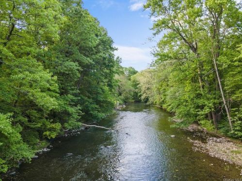 119 Vassar Rd, Poughkeepsie NY 12603-5449 exterior