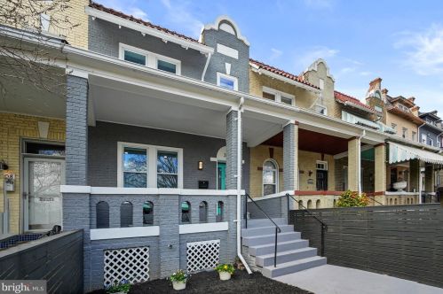 3210 Park Pl, Washington DC  20010-2529 exterior