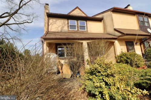 309 Walnut Ridge Est, Pottstown, PA 19464-3058