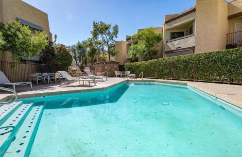 2228 52nd St, Phoenix AZ  85008-3443 exterior