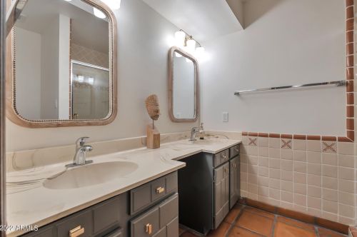 3007 Clarendon Ave, Phoenix AZ  85016-7014 exterior