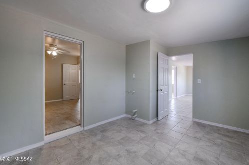 4541 32 St, Tucson AZ 85710-6038 exterior