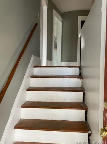 103 Reynolds St, Killingly CT 06239-2951 exterior