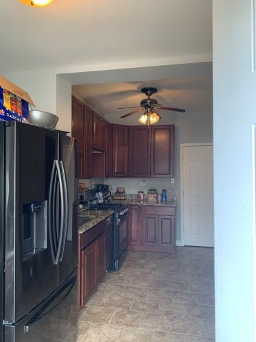 7604 Yates Blvd, Chicago IL  60649-4127 exterior