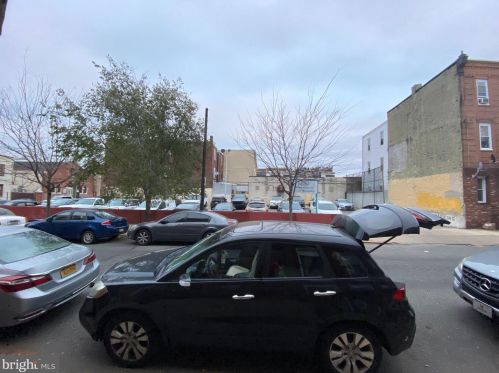 1408 9th St, Philadelphia PA  19147-5704 exterior