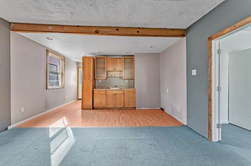 200 Main St, Pittsburgh PA 15215-2447 exterior