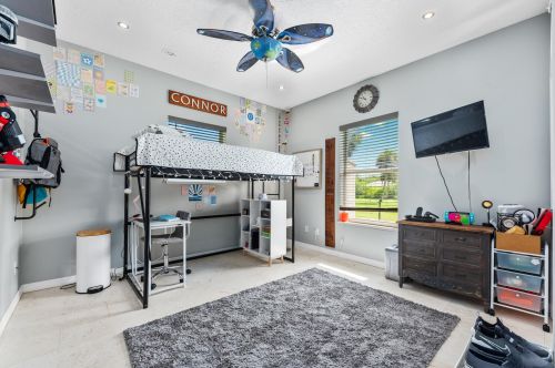 6300 Floyd Johnson Rd, Fort Pierce FL 34947-1563 exterior