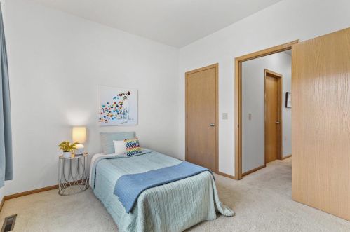 4025 Maple Grove Dr, Madison WI  53719-5906 exterior