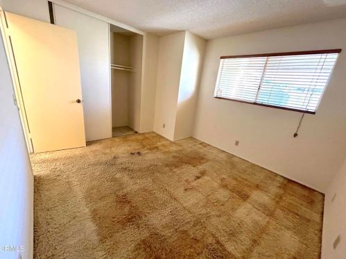 1960 Norma St, Oxnard CA 93036-2709 exterior