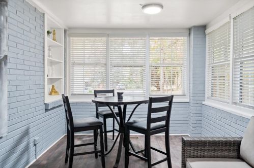 1881 Bayberry Dr, Atlanta GA 30311-3406 exterior