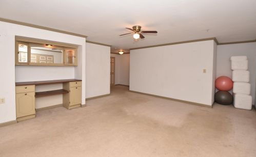 4967 Maple Leaf Cir, Milwaukee WI 53220-2780 exterior