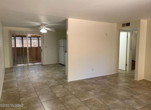 3736 Fairmount St, Tucson AZ  85716-3754 exterior