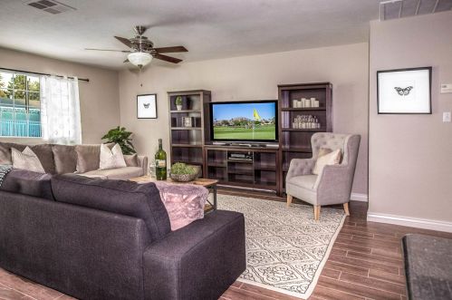 3117 41st Pl, Phoenix AZ  85018-6412 exterior