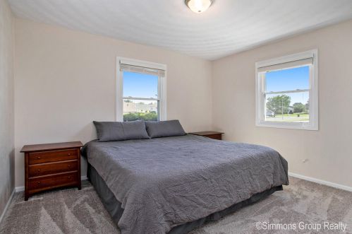 6548 Ormada Dr, Kalamazoo MI  49048-5806 exterior