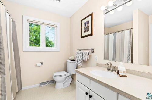 2112 Ponderosa Cir, Duluth MN 55811-1959 exterior