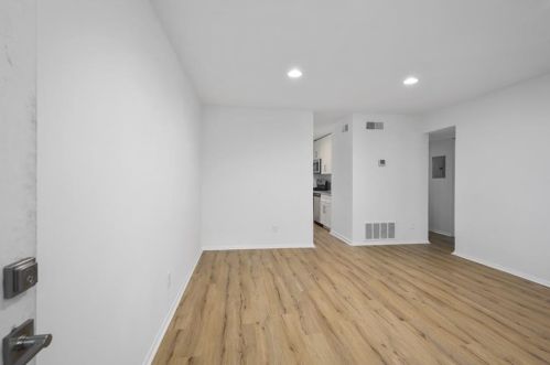 1170 Greenwich St, Atlanta, GA 30310-1760