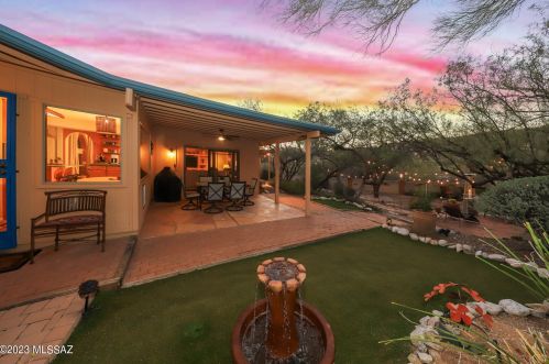 3865 Tanuri Dr, Tucson AZ 85750-1939 exterior