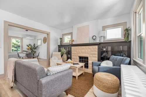 4344 Ludwick St, Pittsburgh PA 15217-3005 exterior