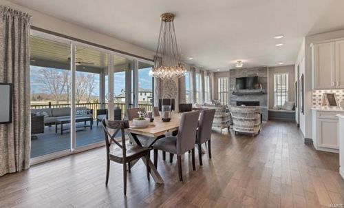 1305 Fawnvalley Dr, Saint Louis MO 63131-4221 exterior