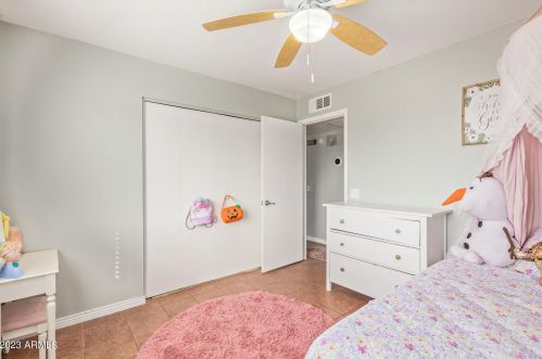 20217 33rd Ave, Phoenix AZ  85027-3061 exterior