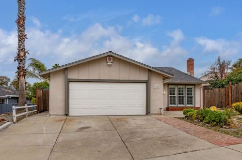2021 Cranworth Cir, San Jose, CA 95121-1423