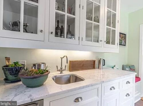 21 Franklin Ave, Camden NJ 08108-1117 exterior