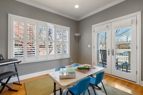 828 Colfax Ave, Elmhurst IL 60126-4535 exterior