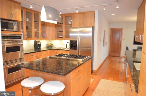 1409 Squaw Hill Ln, Silver Spring MD  20906-2009 exterior