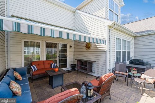 3 Falcon Ct, Trenton NJ 08690-2466 exterior