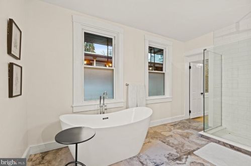 460 Queen St, Lancaster PA  17603-5618 exterior