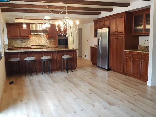 5582 Merritt Ct, Concord CA exterior