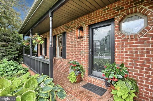 1001 Fieldstone Ct, Lancaster, PA 17603-9786