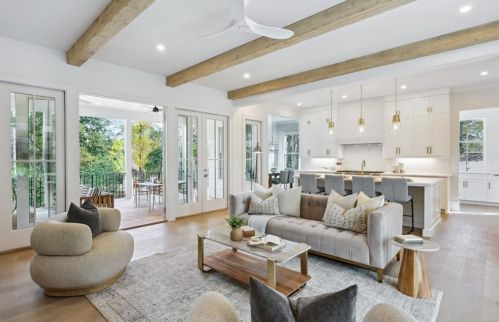 1266 Briardale Ln, Atlanta GA 30306-2624 exterior