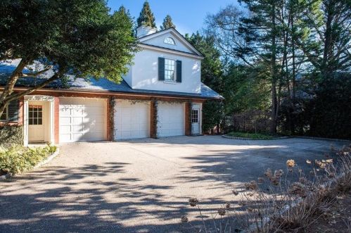 2959 Andrews Dr, Atlanta GA  30305-2905 exterior