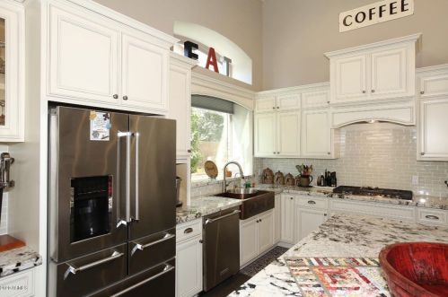 4515 Chisum Trl, Phoenix AZ  85050-8568 exterior