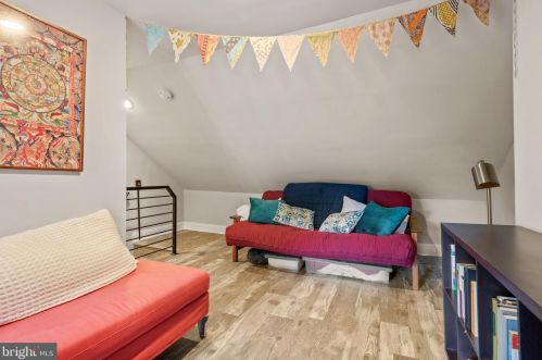 563 Shippen St, Lancaster PA  17602-4305 exterior