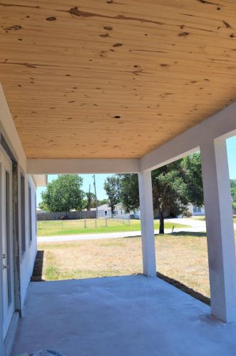 2258 Seamist St, Fort Pierce FL 34952-6850 exterior