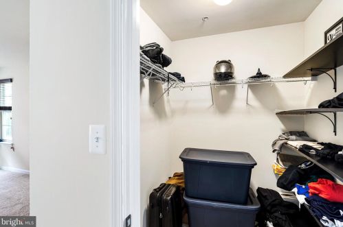 7722 Hollins Chapel Ct, Glen Burnie MD 21060-8396 exterior