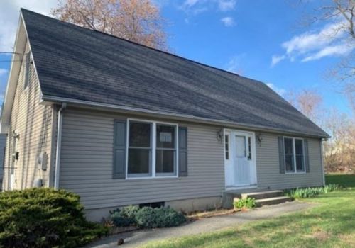 335 Rosewell St, Springfield, MA 01109-1327