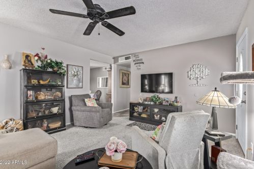 3732 Crocus Dr, Phoenix AZ 85053-5316 exterior