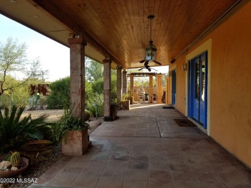 10960 Gila Rd, Tucson AZ 85742-9747 exterior