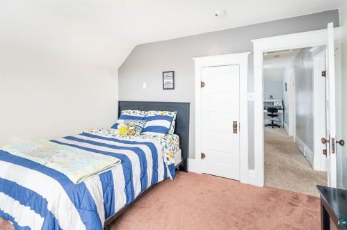 9125 Vinland St, Duluth MN 55810-1531 exterior